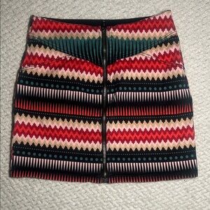 ❤️ 3/$15 Divided Multicolor Geometric Skirt with Zipper